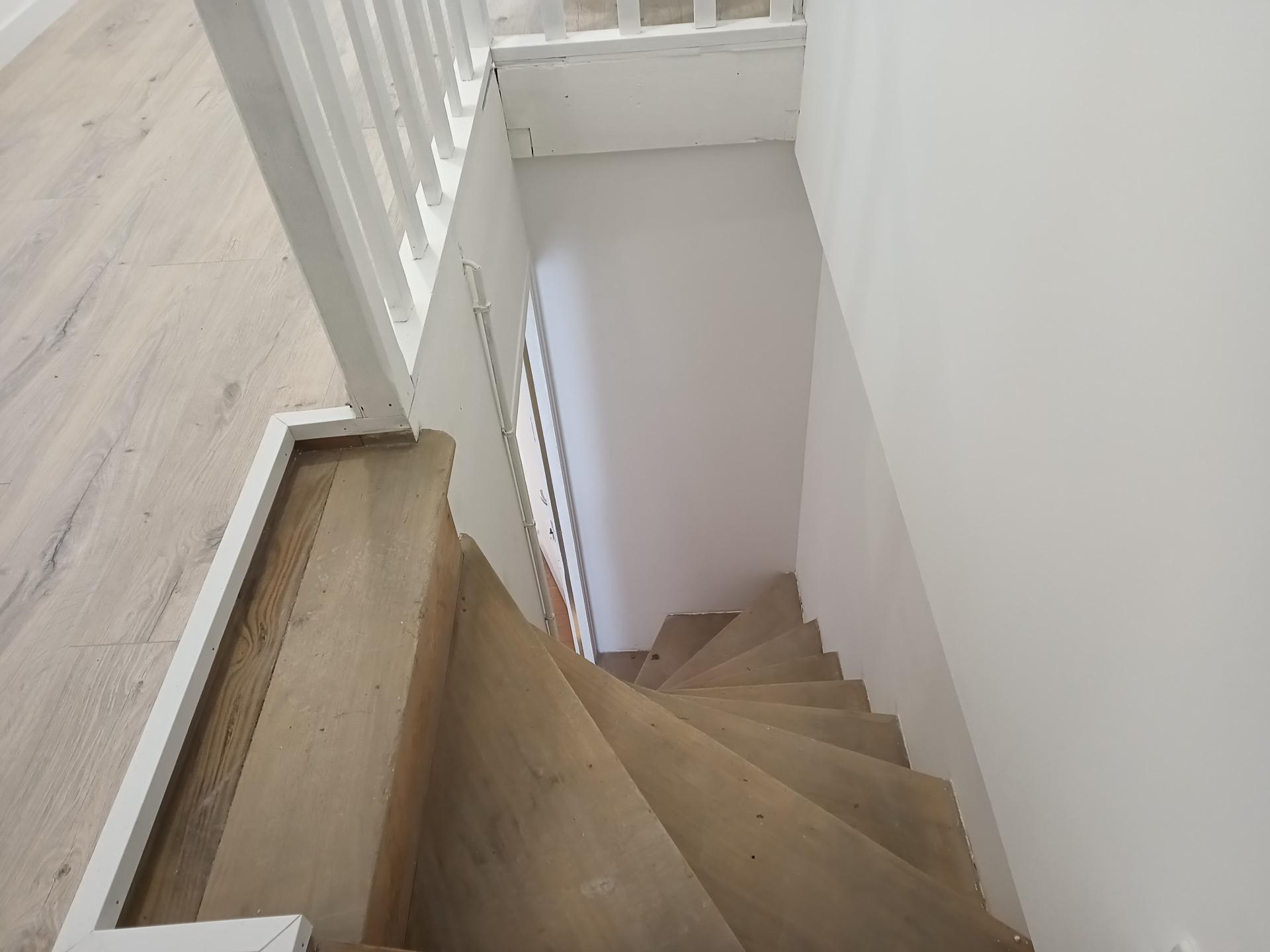 Crea'menuiplaco rénovation cage d'escalier